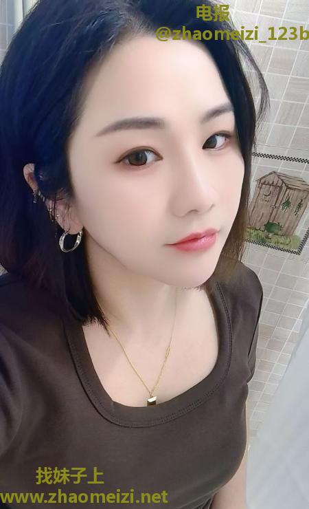 体验南站性感小少妇