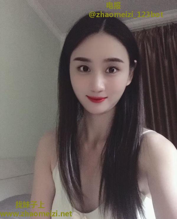 重庆南坪小美女