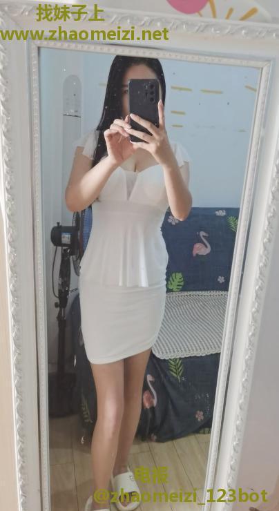 蜀山小少妇