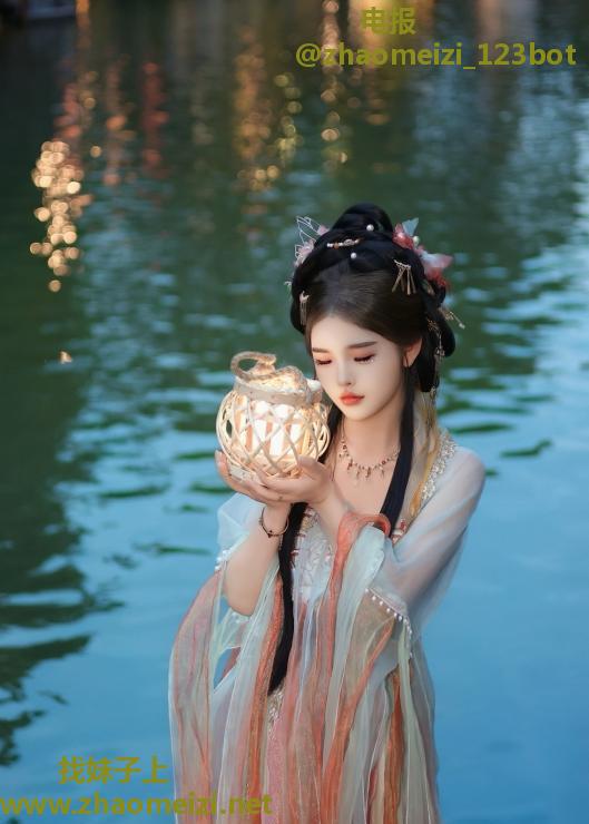 杭州杨超越—歆倪