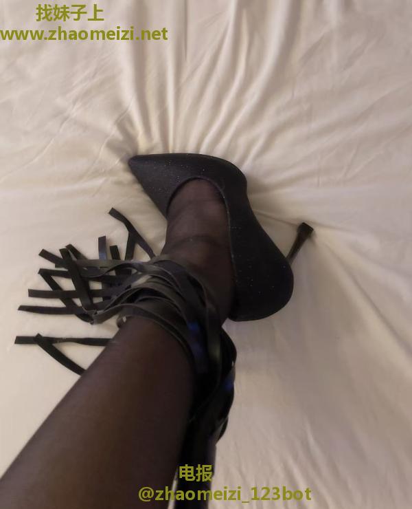 九眼桥服务型御姐