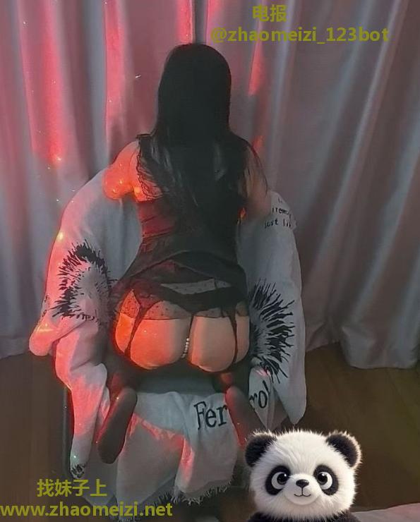 大胸御姐幺妹