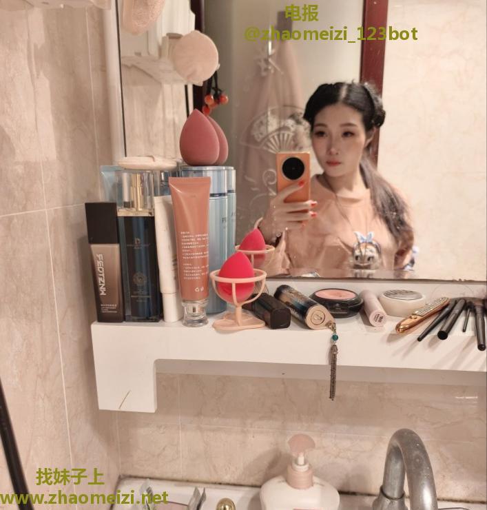 性感少妇猫老师