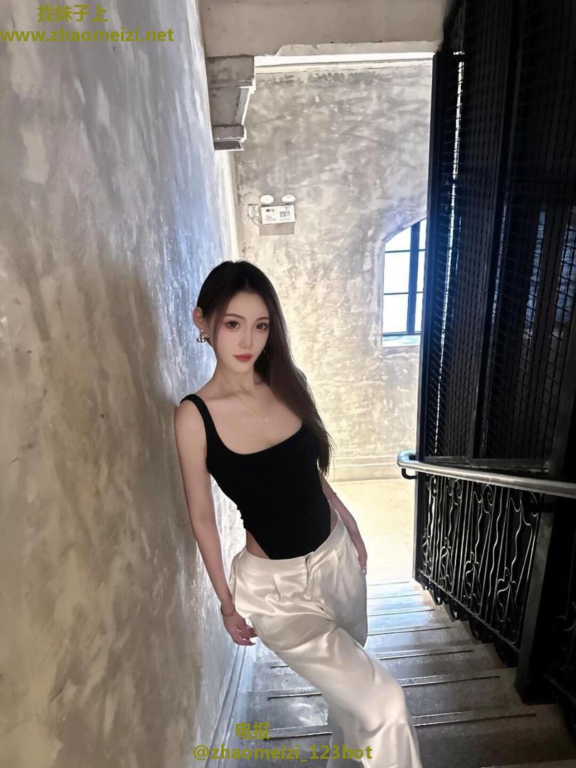 性感可爱温柔的兼职小妹