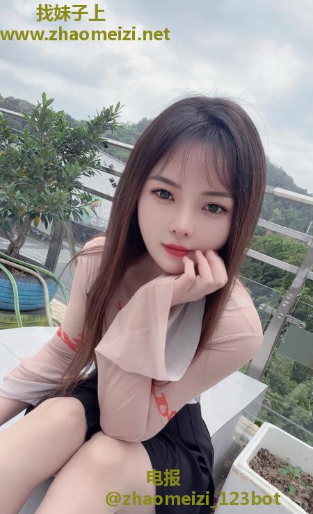 技术控舌吻西西