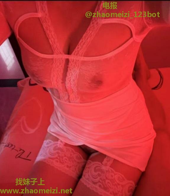 徐东性感少妇媚娘