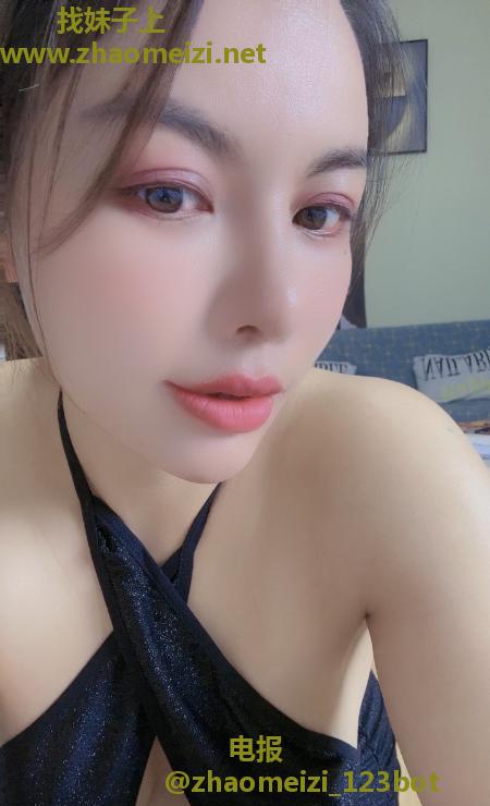 静安混血肥美鲍鱼姐