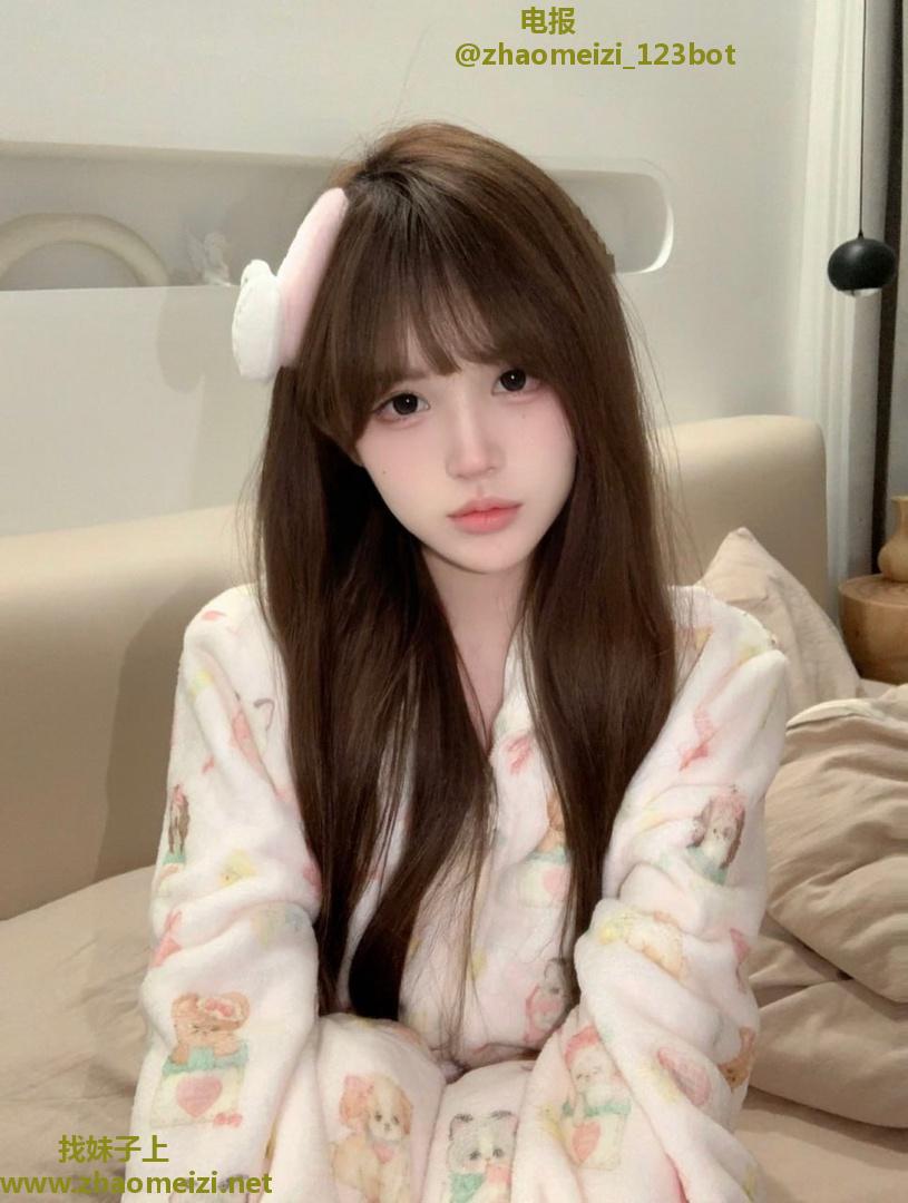 金水可爱反差学妹