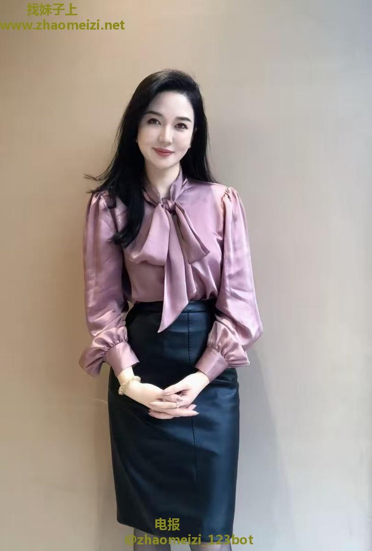 气质型少妇爽记