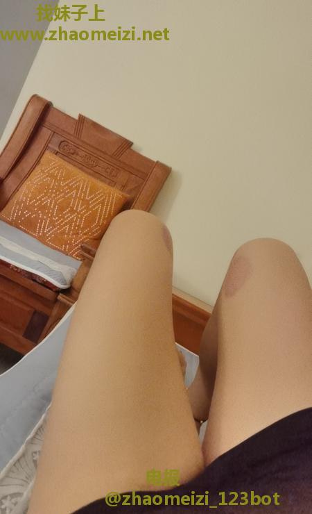 远景路骚气小嫂子