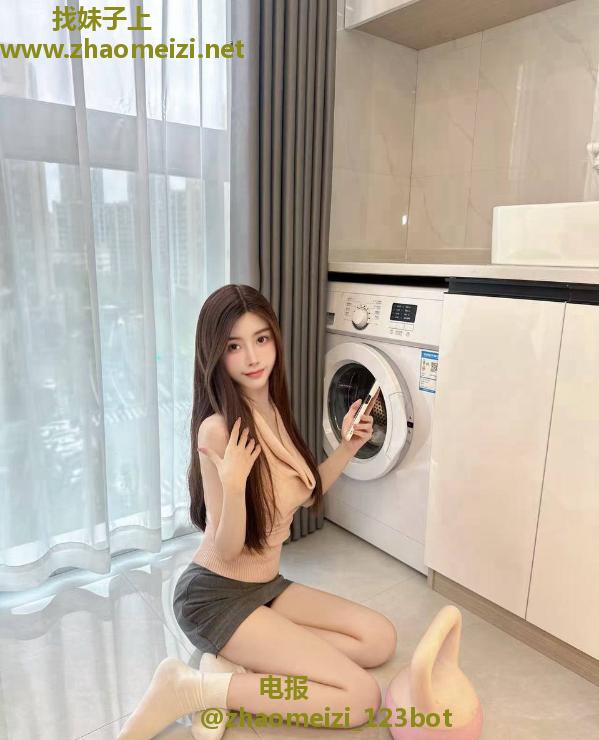 风骚迷人大胸御姐