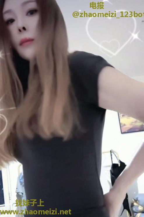 塘沽爱深吼的小骚货