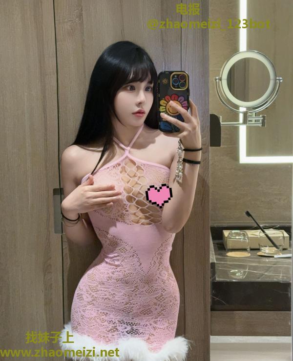 长腿细腰美女团团