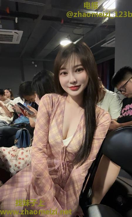 二刷情趣大胸奶糖妹妹