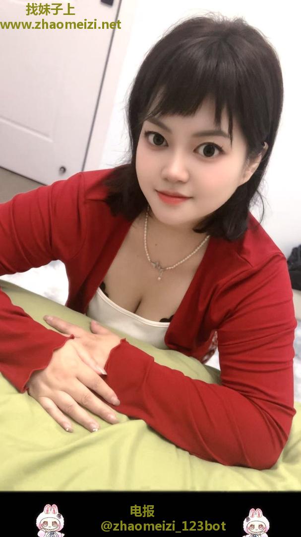 浦东肥美鲍鱼小姐姐