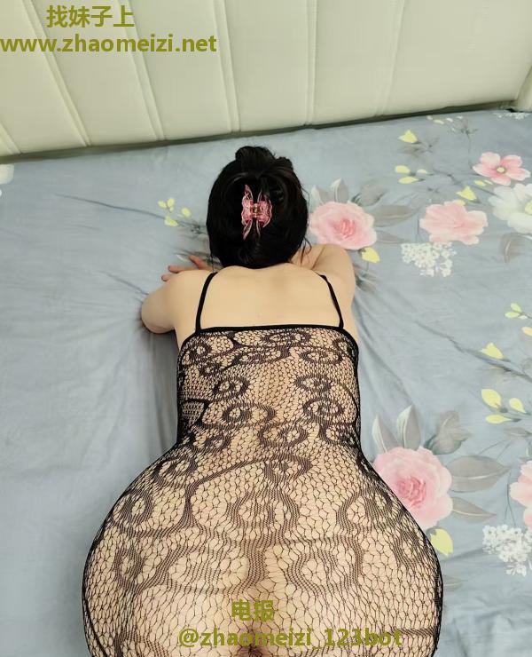 服务控御姐媚娘