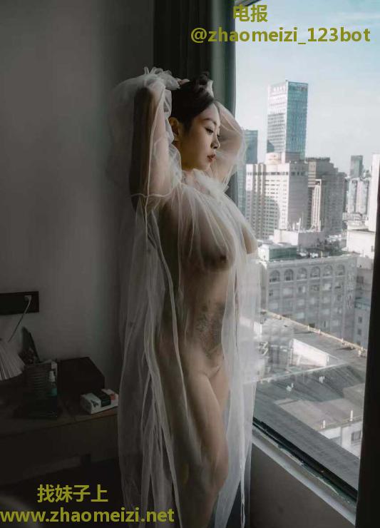 波霸燕子回锅体验