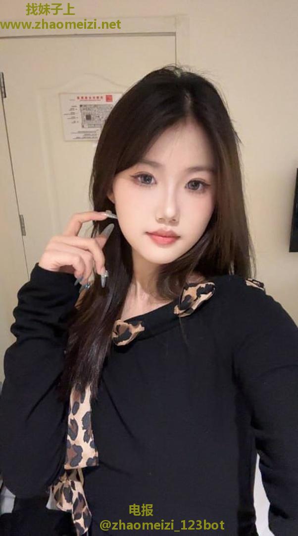 李沧白嫩丰满小妹