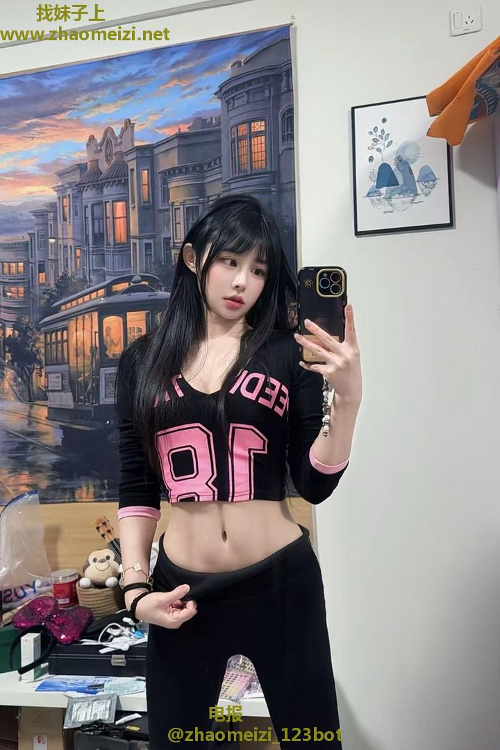 长腿细腰白净妹子