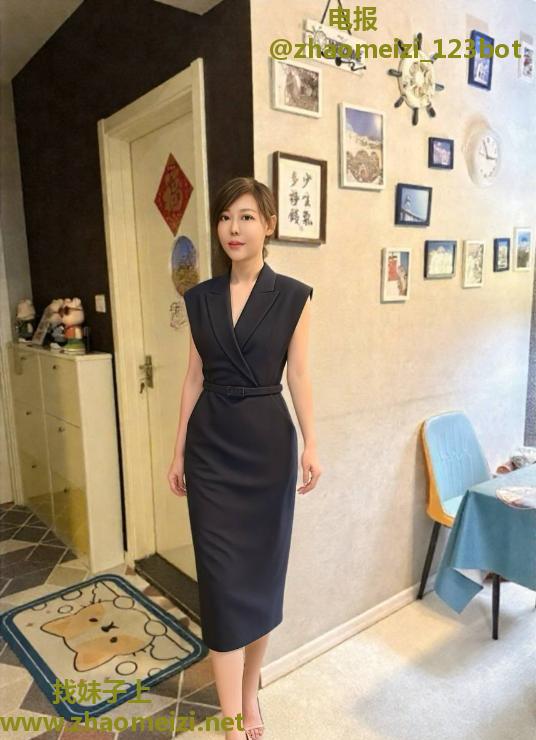 服务到位颜值妹子