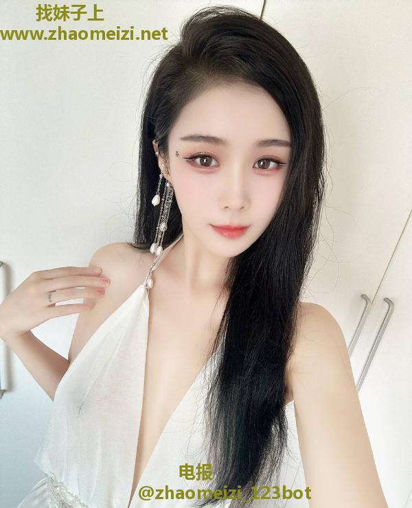 温柔型魅魔御姐老师