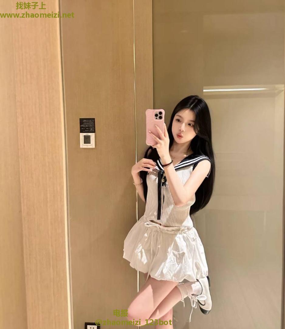 新人兼职大胸妹