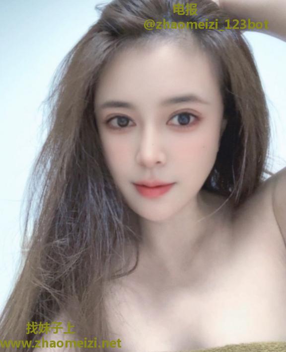 昆山长腿性感美女