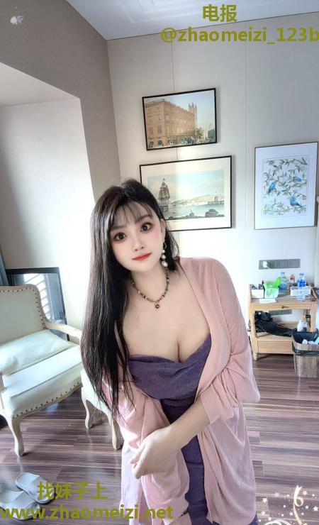 南开微胖大高个