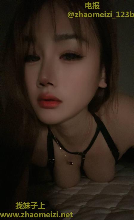 天河情趣舌吻骚骚老师