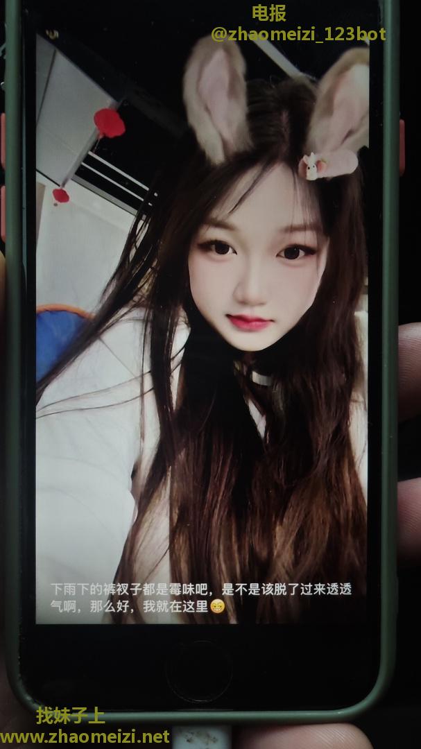 02年的真的嫩又嫩又紧。