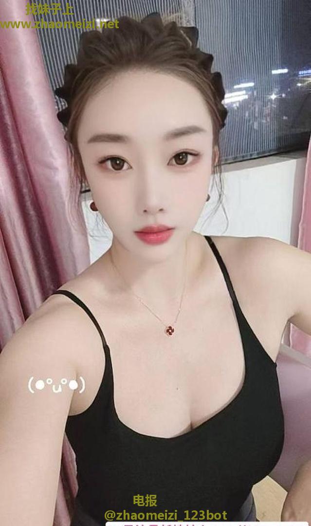 性感风骚的小姐姐