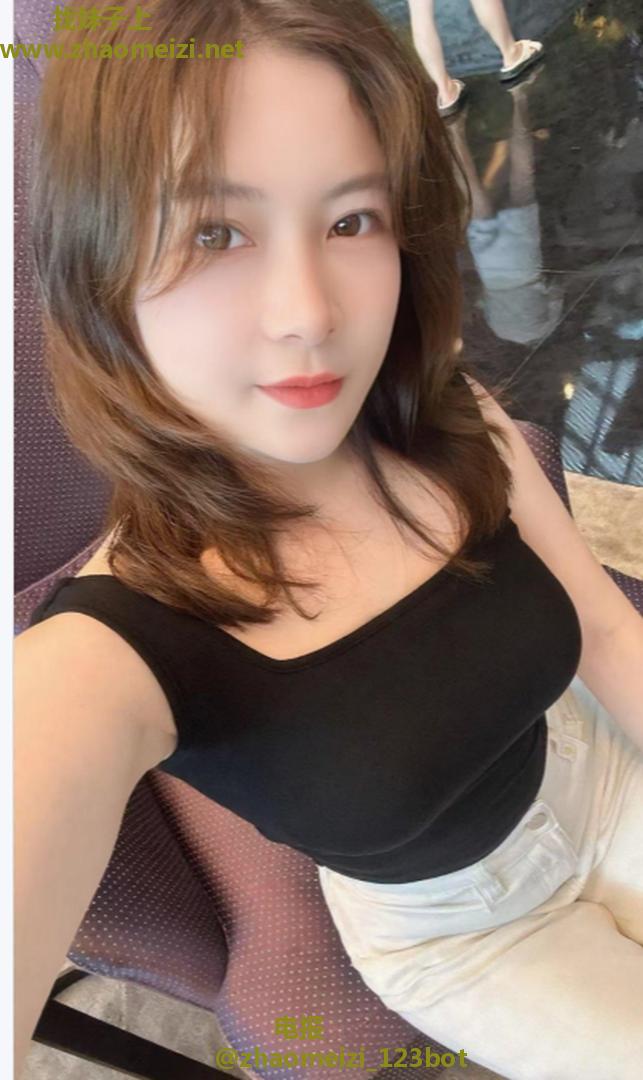 榨汁骚女小渔儿