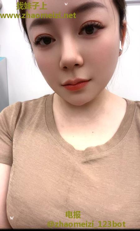 普陀咪咪翘臀肤白貌美