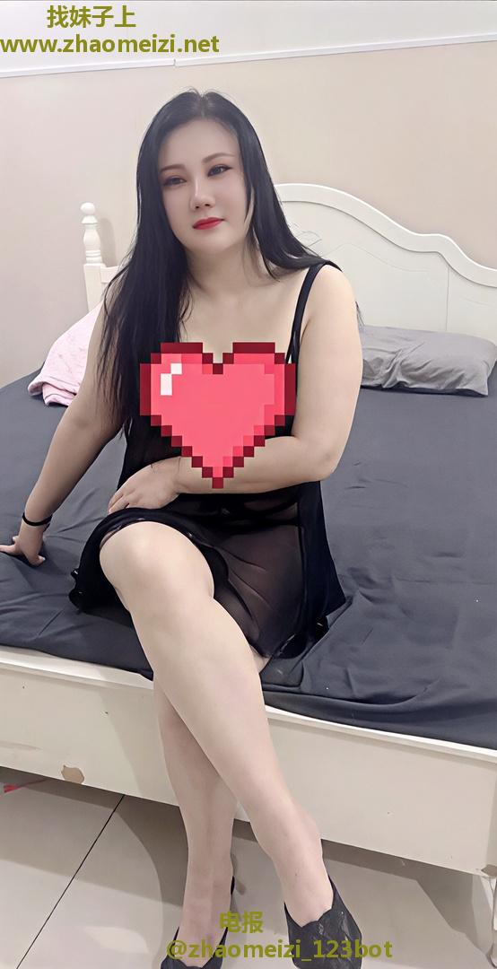 上城大波肥臀BBW金金