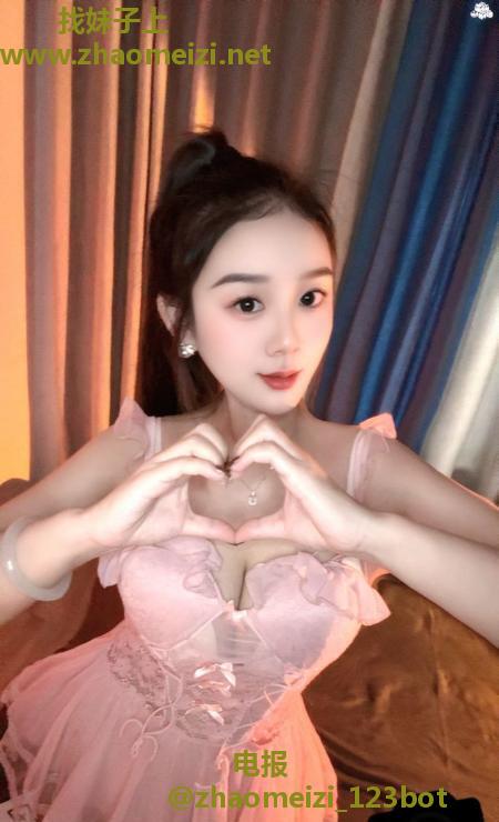 徐东性感大胸小倩