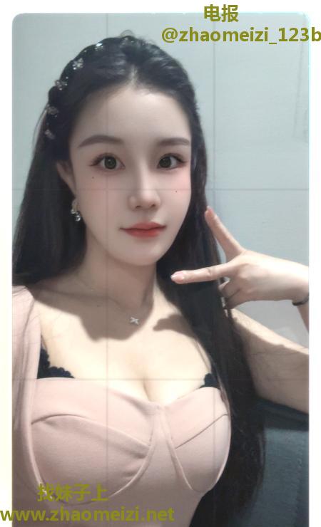 大奶健身媛西宝