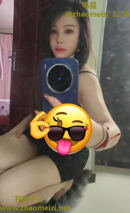 丰满性感火辣诱惑