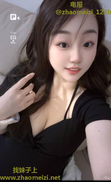 上城纯欲性感大胸美女