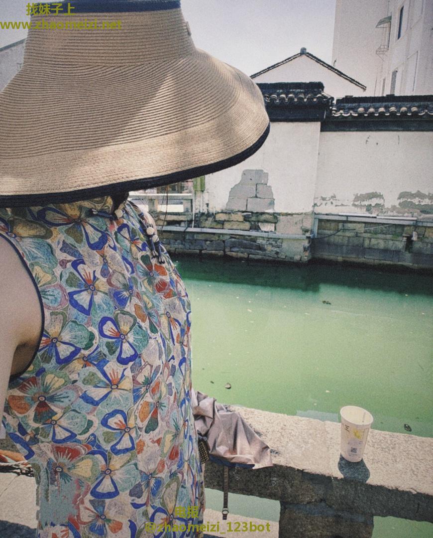 《温温柔柔的小御姐风儿》