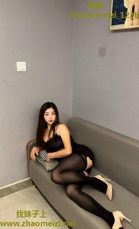 杭州纤腰美少妇