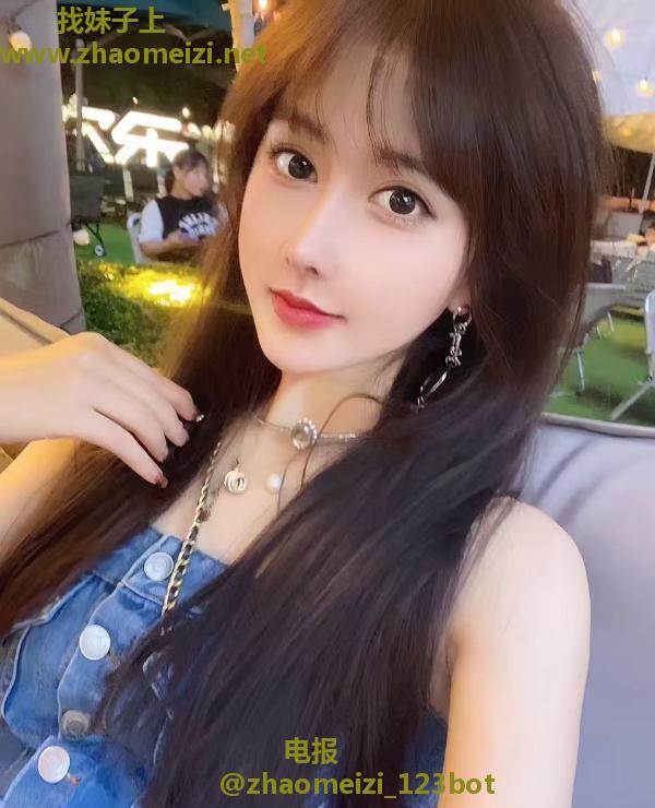 苗条颜值小千代