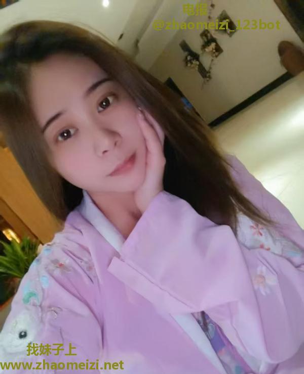 四刷高颜值口爆两姐妹