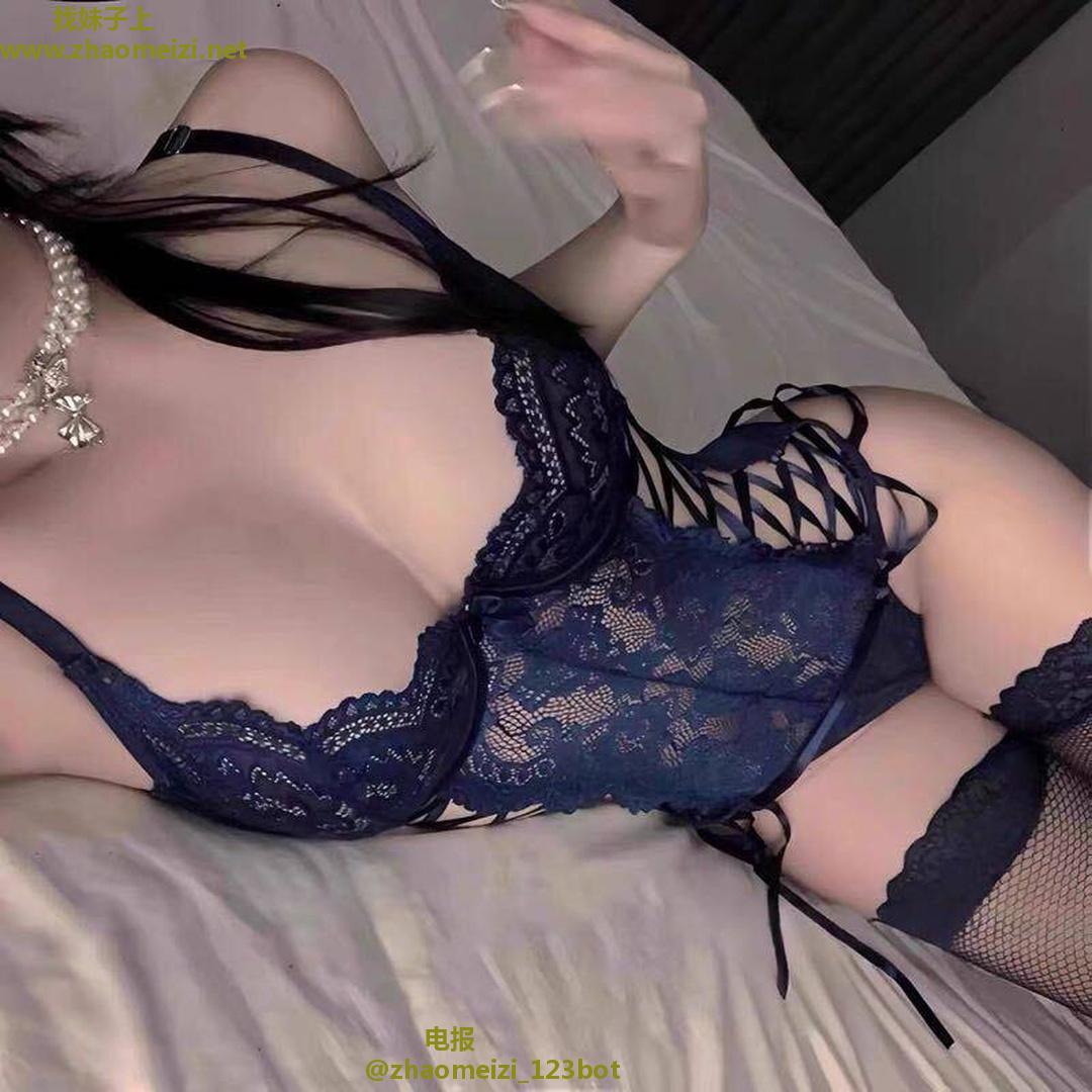 模特级别可SM小母狗