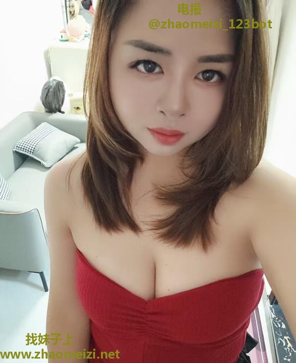 松江大胸骚少妇