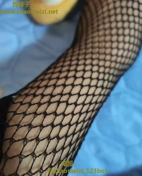 三戳骚妇小苹果