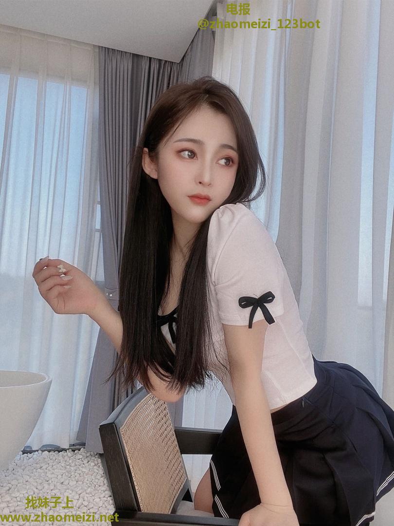 汕头风骚翘臀妹妹