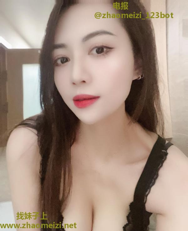 兼职风韵犹存乐乐