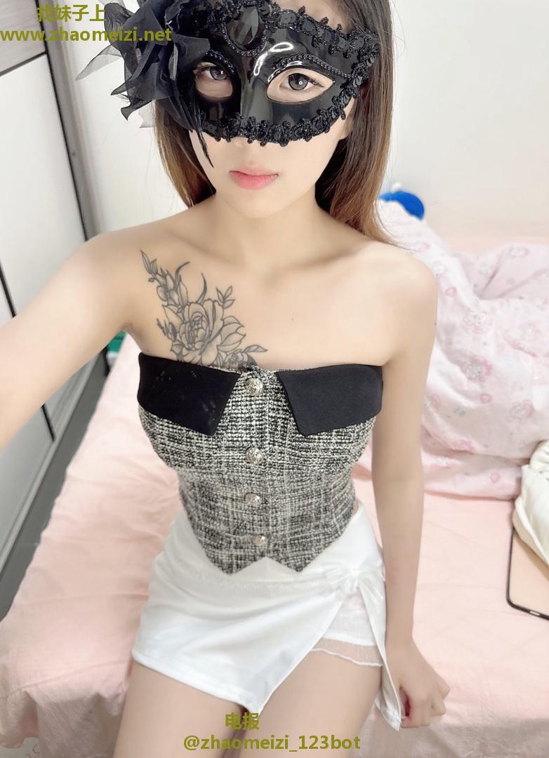 成都收银兼职闷骚型的涵涵