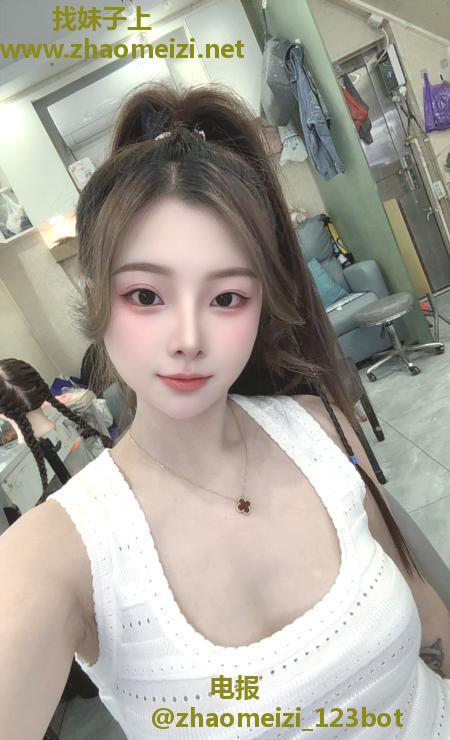 贴心女友半只狐狸