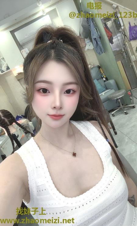 贴心女友半只狐狸